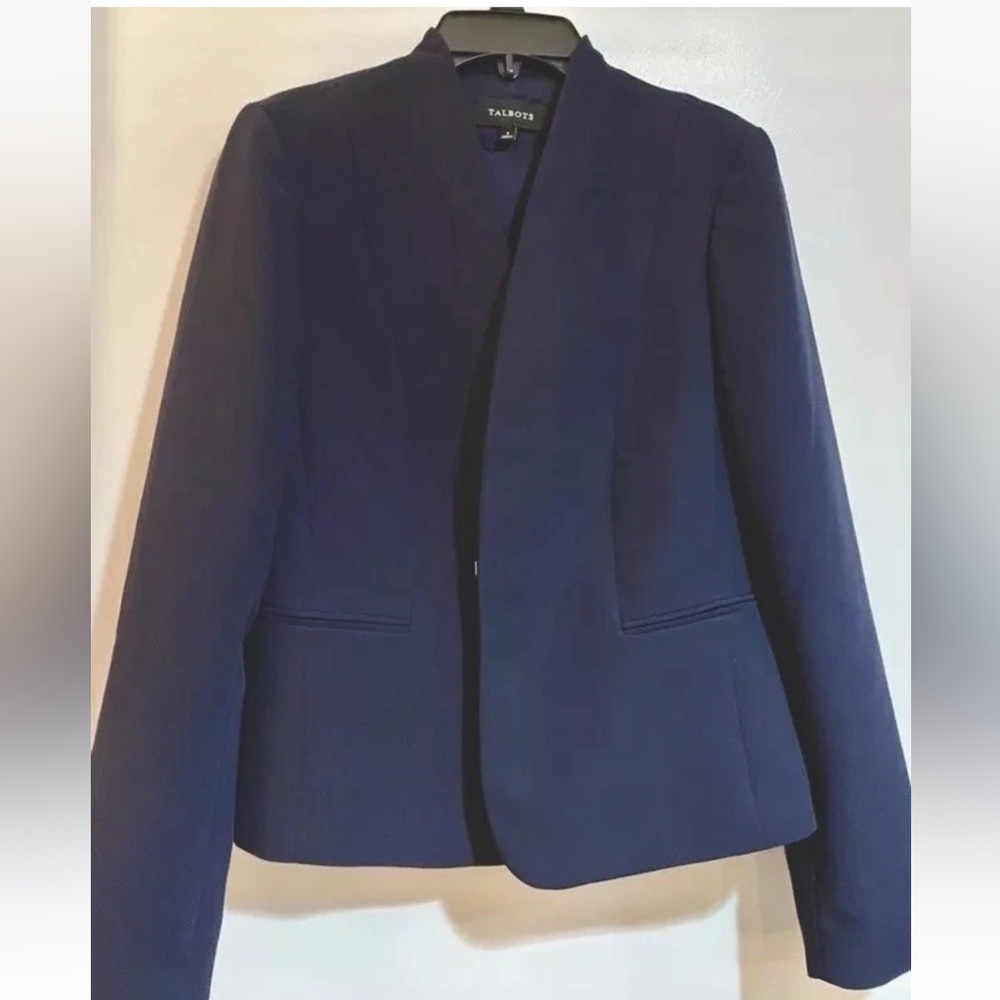 Talbots Navy Blue Fitted Lined Blazer Career  Jacket Going Out Sz 2 Collarless